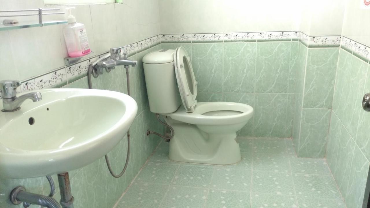 Dora Hostel Dalat Rom bilde